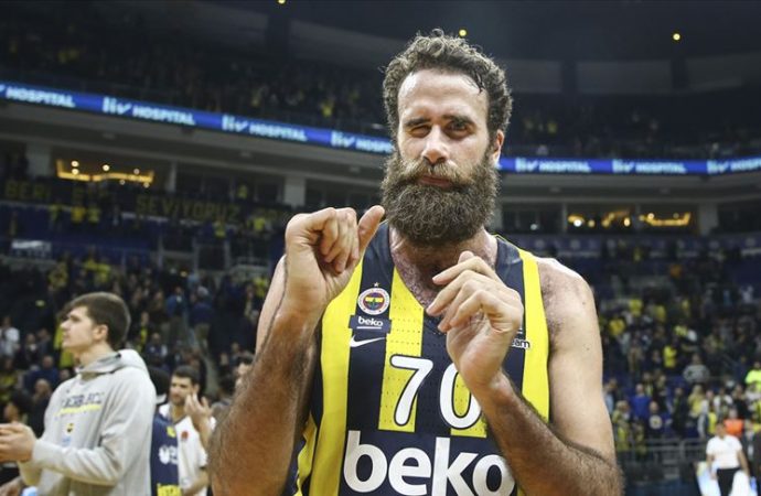 Fenerbahçe baskette yaprak dökümü – Barolar ayakta – Dış ticaret alarm veriyor – Kapadokya bu yaz balonsuz