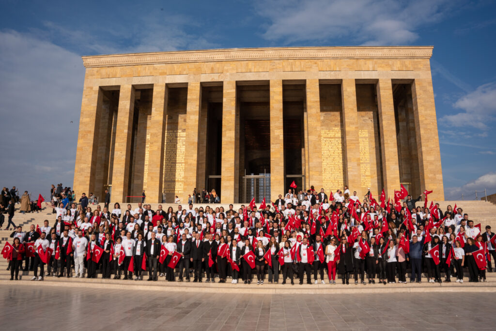 Koton Cumhuriyet Gönüllüleri, 100. yıl ziyaretlerini Ankara’da tamamladı.