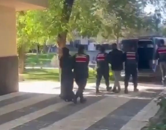 Gaziantep’te gerçekleştirilen DAEŞ operasyonunda 2 kişi gözaltına alındı.