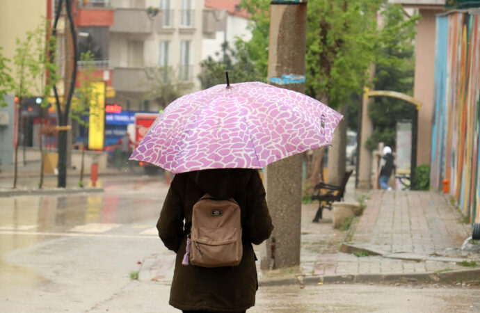 Marmara bölgesi için ‘kuvvetli yağış’ uyarısı yapıldı.
