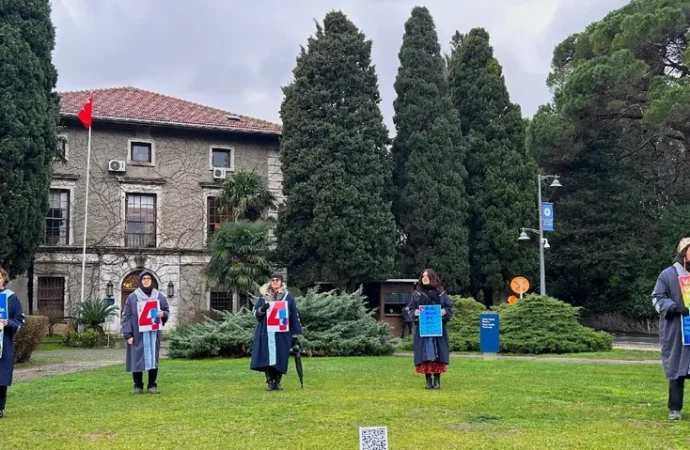 Boğaziçi’nin atanmış rektörüne 1000’inci kez sırtlarını döndüler