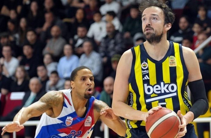 Fenerbahçe Beko, Onvo Büyükçekmece deplasmanından galip ayrıldı!