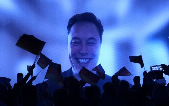 Elon Musk bu kez de AfD’nin mitingine canlı bağlantıyla katıldı