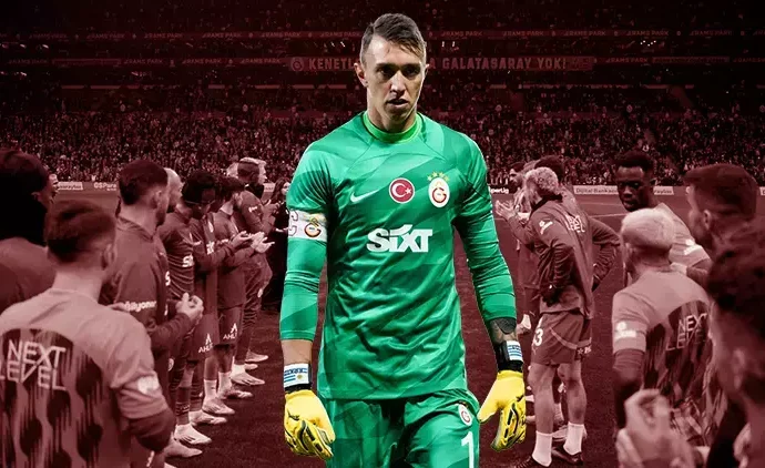 Muslera galiba gidiyor, kendine takım bile beğenmiş