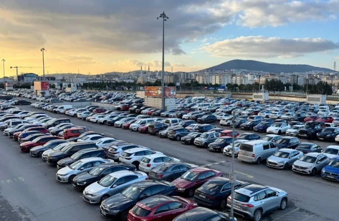 Sabiha Gökçen’e nihayet ilave otopark