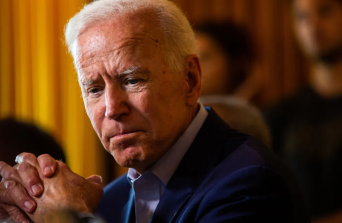 Joe Biden veda ederken uyardı: Amerika bir oligarşinin eline geçiyor