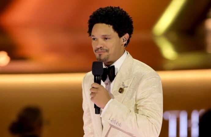 Grammy’leri Trevor Noah sunacak