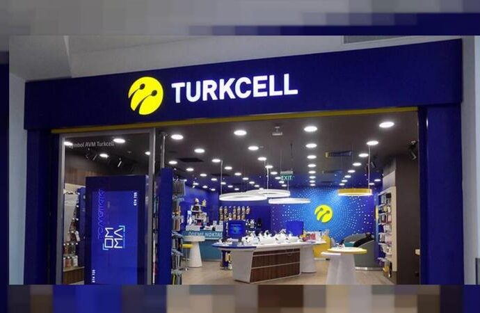 Turkcell, 1 milyar dolar borç aldı