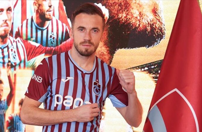 Edin Visca en az bir yıl daha Trabzonspor’da