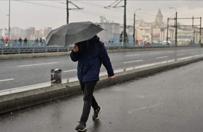 İstanbul’a yağmur geri geliyor, sıcaklık düşecek