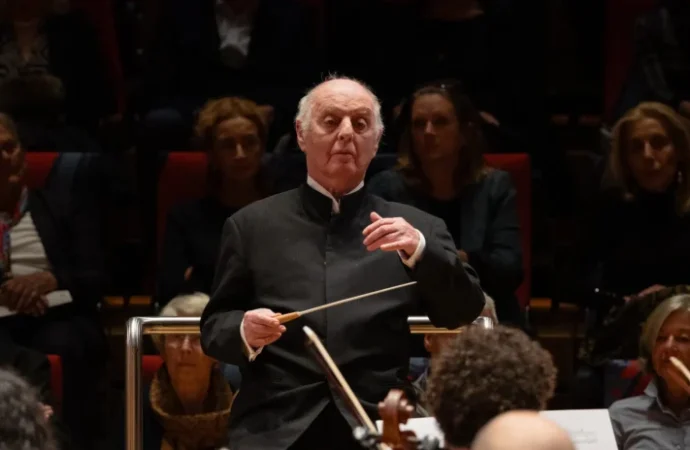 Ünlü orkestra şefi Daniel Barenboim Parkinson’a yakalandı