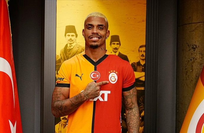 Galatasaray, Lemina’yı 2,5 milyon Euro’ya aldı