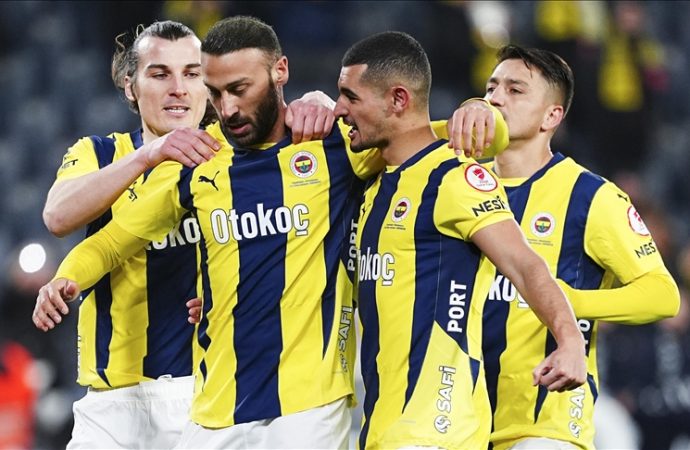 Fenerbahçe kupada Erzurum’u rahat geçti