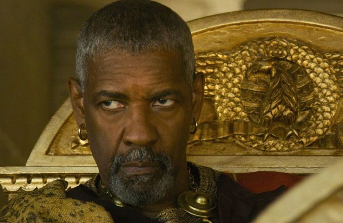 Denzel Washington’dan Oscar açıklaması: ‘Orada oturup gülümsüyordum’